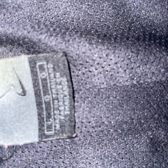 Vintage Nike Basketball shorts - Picture 5 of 6